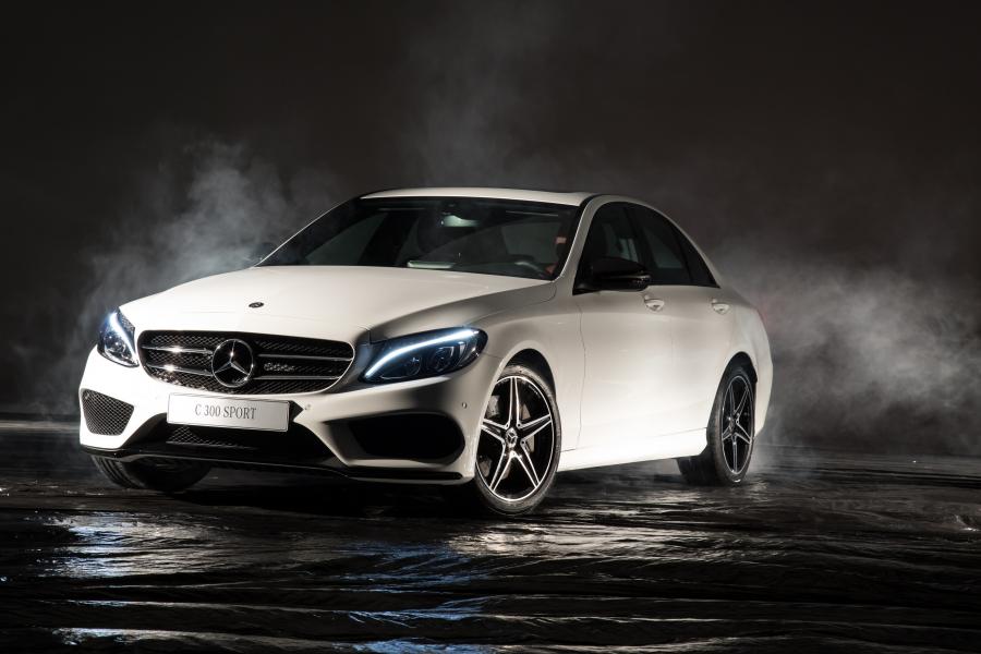 Mercedes-Benz C300 Sport 2017 года  (LA) (фото 19 из 34)